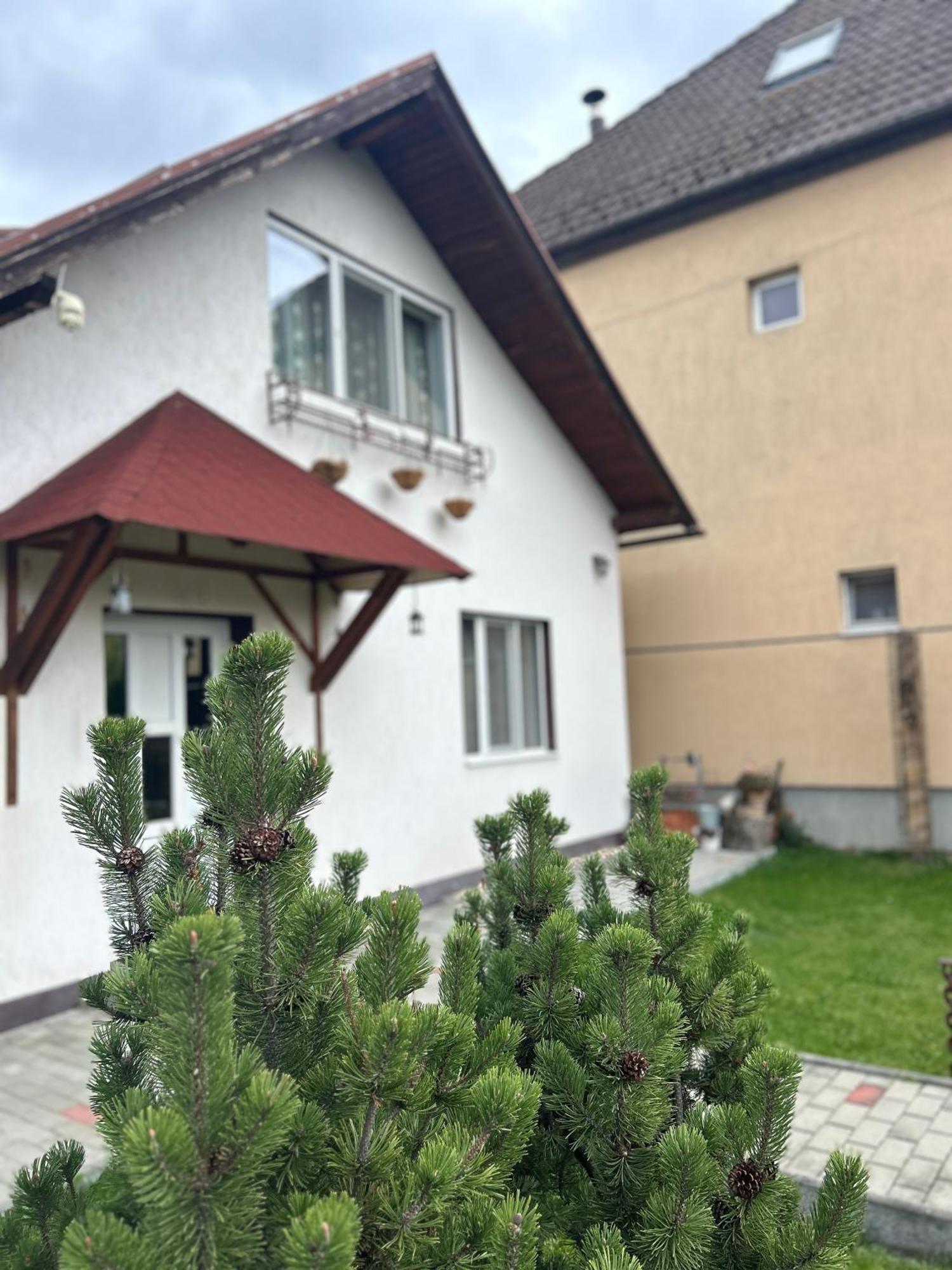 Like Home Rîşnov Exteriér fotografie